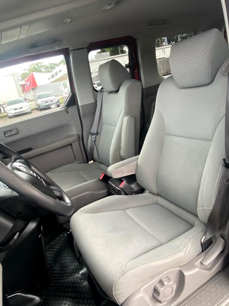 Honda Element EX 4WD AT 2011
