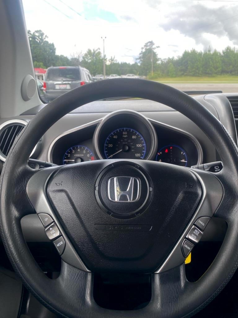 Honda Element EX 4WD AT 2011