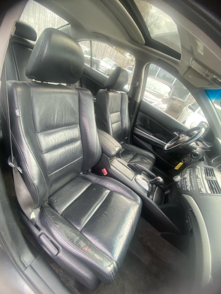 Honda Accord EX-L Sedan AT 2010