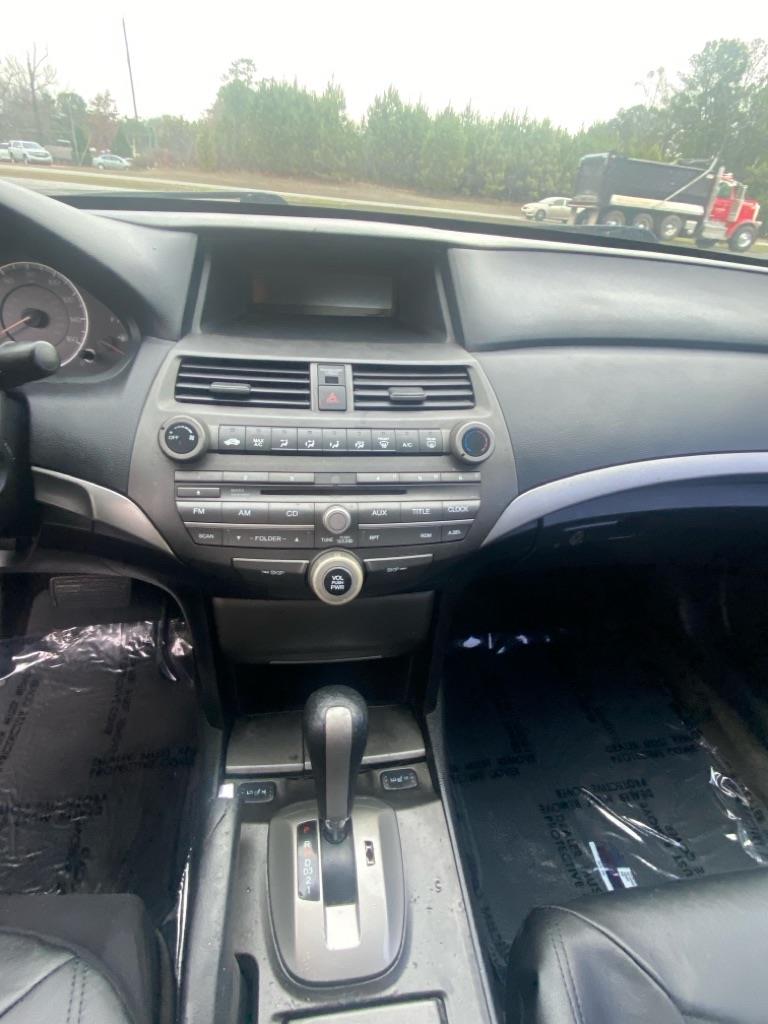 Honda Accord SE Sedan AT 2011