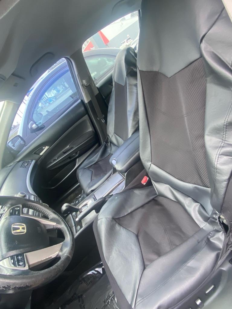 Honda Accord SE Sedan AT 2011