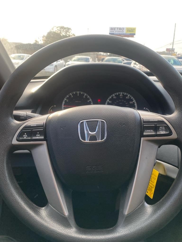 Honda Accord EX Sedan AT 2010