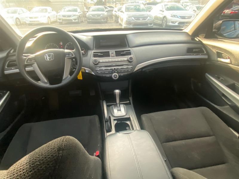Honda Accord EX Sedan AT 2010