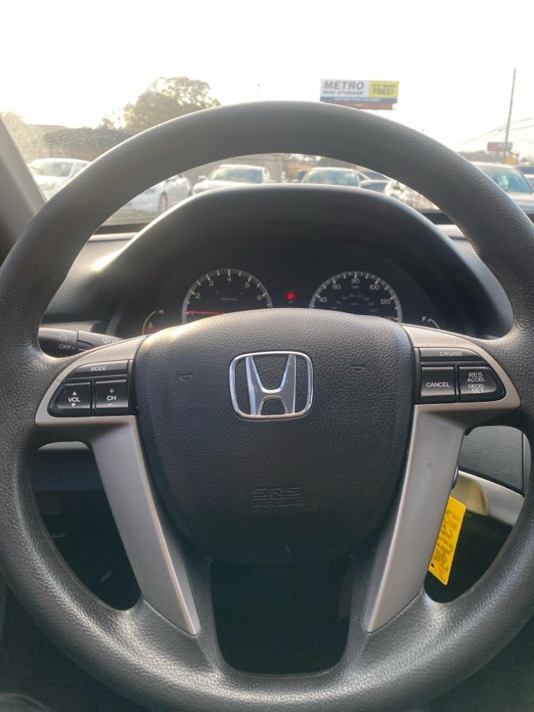 Honda Accord EX Sedan AT 2010