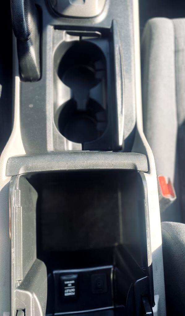 Honda Accord LX sedan AT 2010