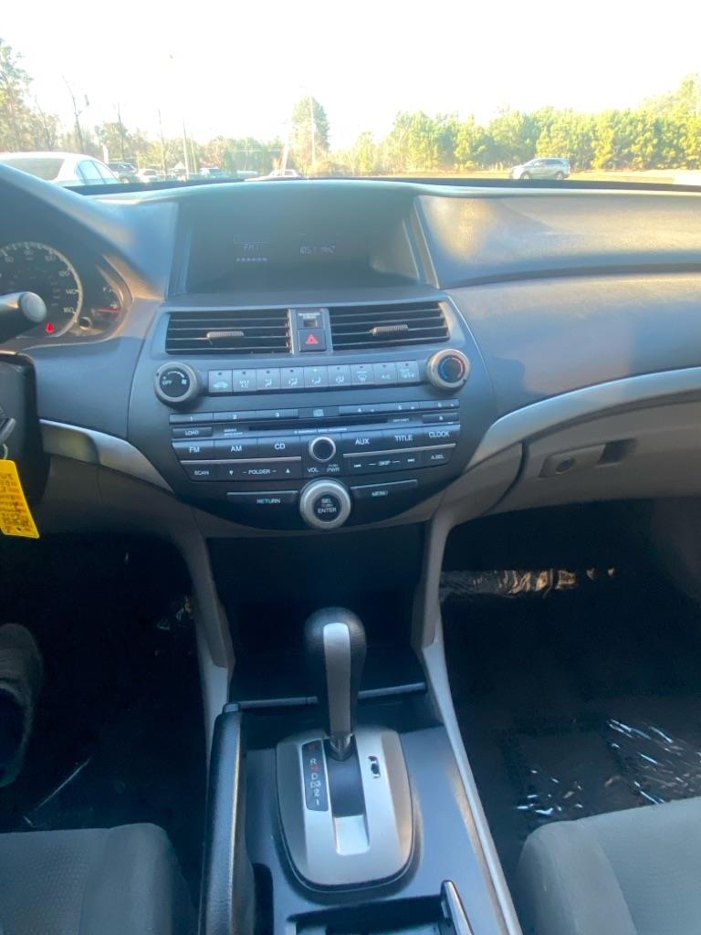 Honda Accord EX Sedan AT 2010