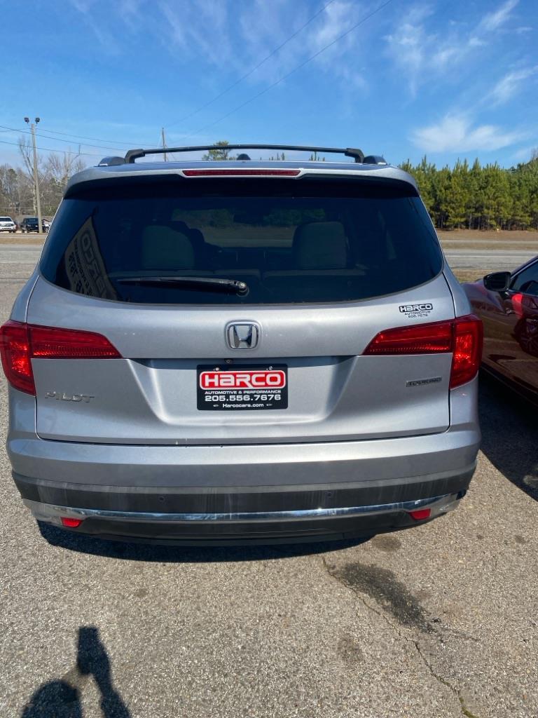 2017 Honda Pilot Touring 2WD