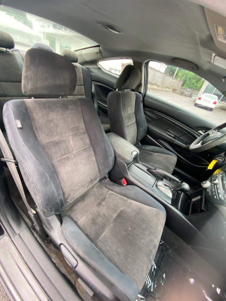 Honda Accord LX-S Coupe AT 2010