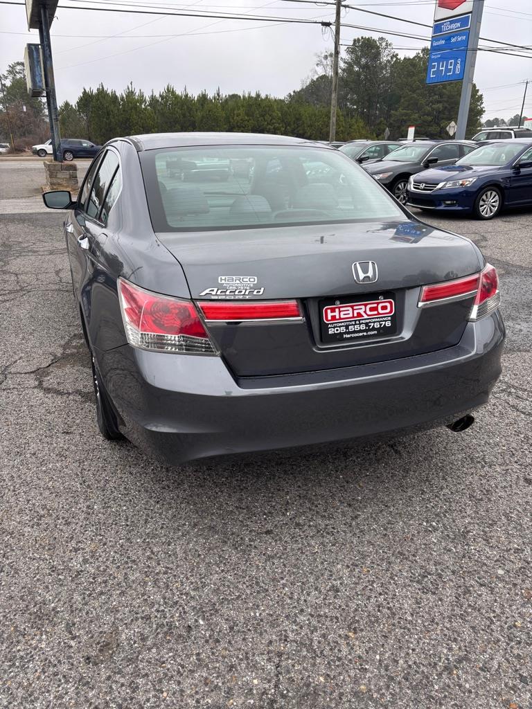 Honda Accord LX-P Sedan AT 2011