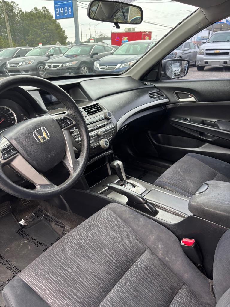 Honda Accord LX-P Sedan AT 2011