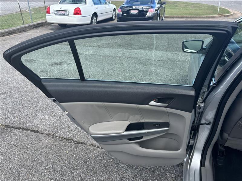 Honda Accord EX-L V-6 Sedan AT 2010