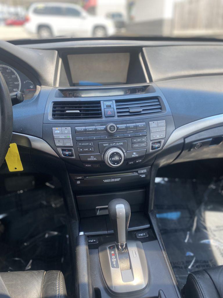 Honda Accord EX-L V-6 Sedan AT 2009