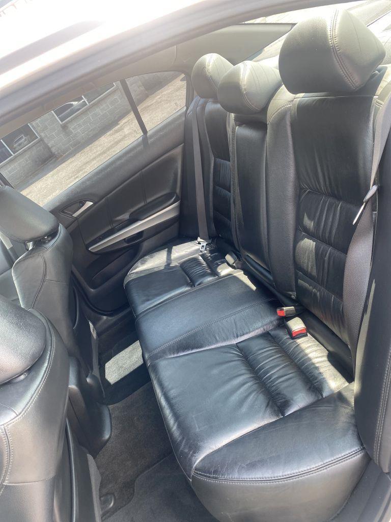 Honda Accord EX-L V-6 Sedan AT 2009