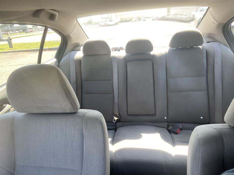 Honda Accord LX sedan AT 2011