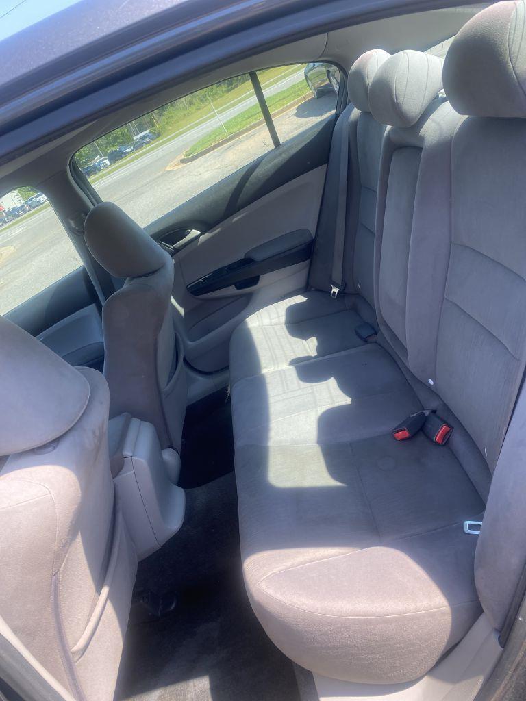 Honda Accord LX sedan AT 2011