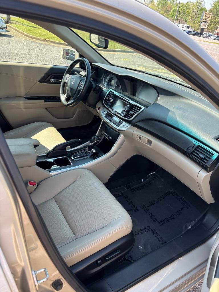 Honda Accord EX-L V6 Sedan AT 2013