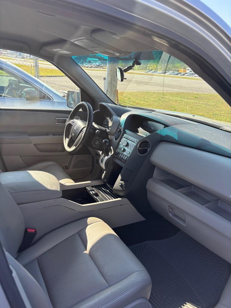 Honda Pilot EX 2WD 5-Spd AT 2011