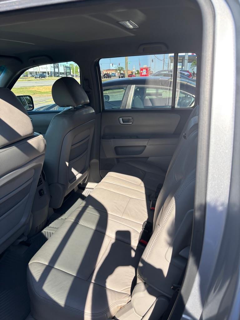 Honda Pilot EX 2WD 5-Spd AT 2011