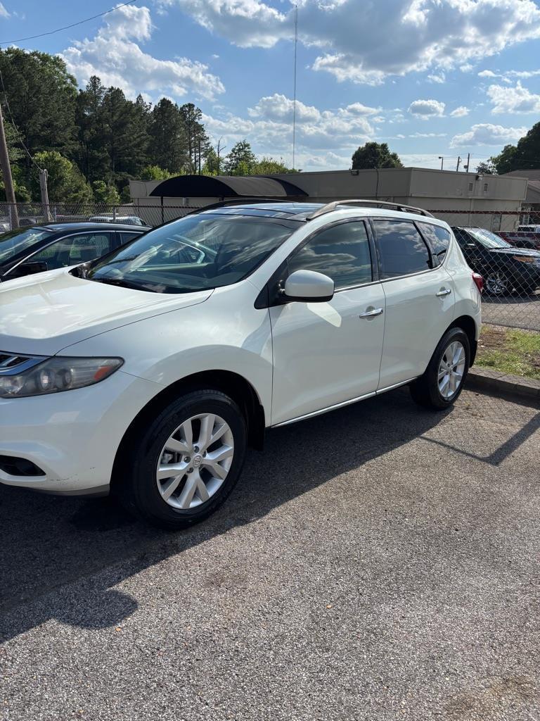 Nissan Murano S 2011