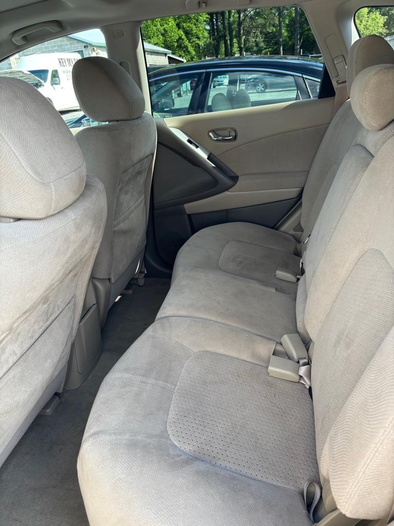 Nissan Murano S 2011