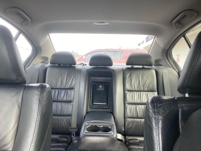 Honda Accord EX-L V-6 Sedan AT 2011