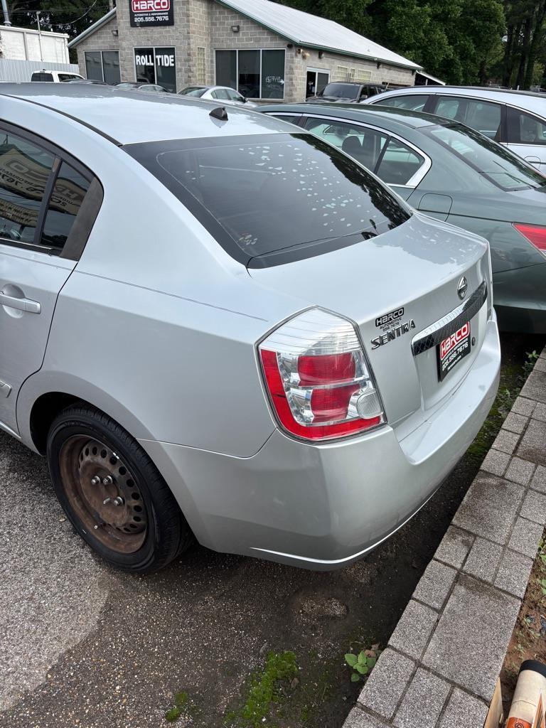 Nissan Sentra  2010