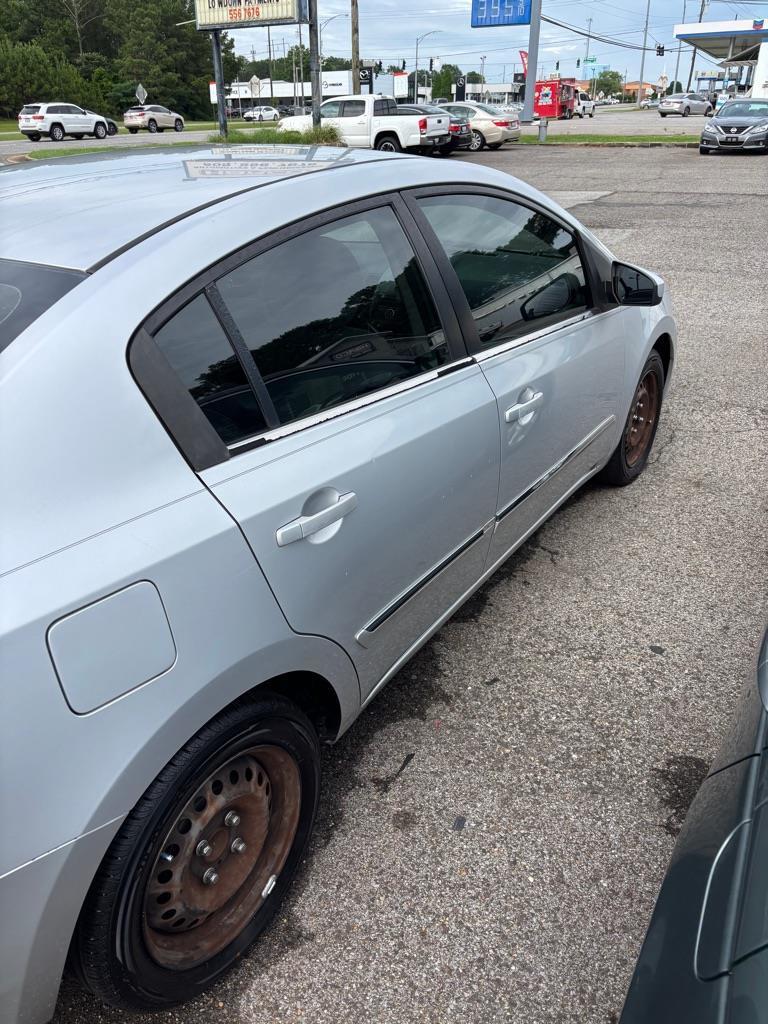 Nissan Sentra  2010