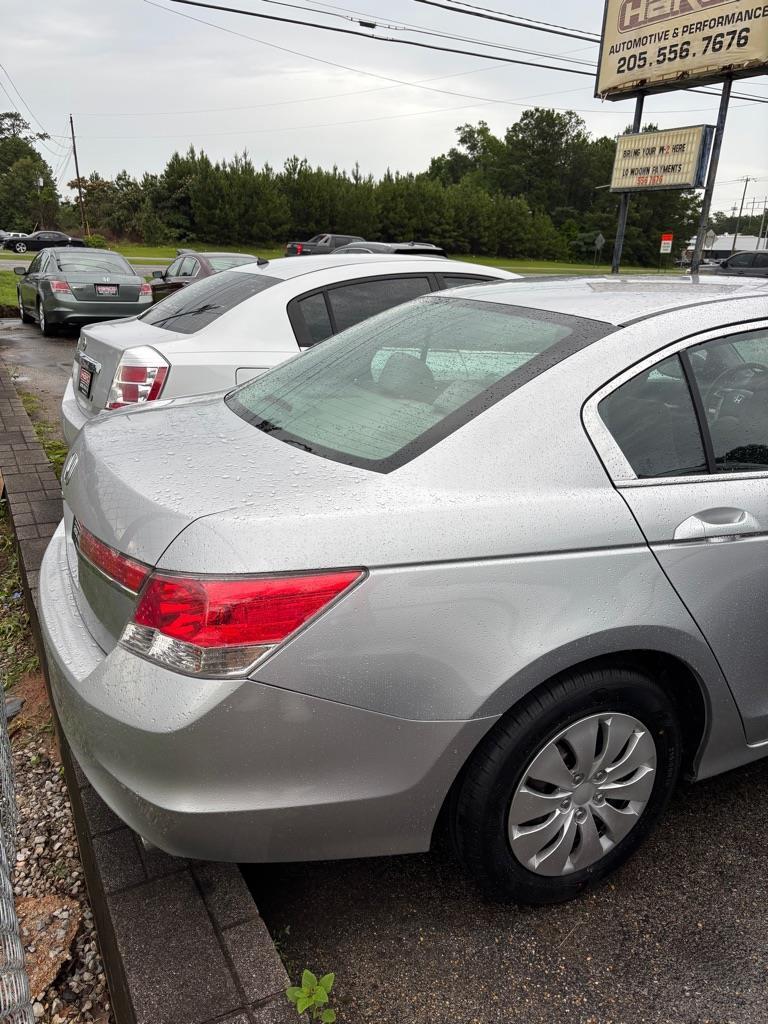 Honda Accord LX sedan AT 2011