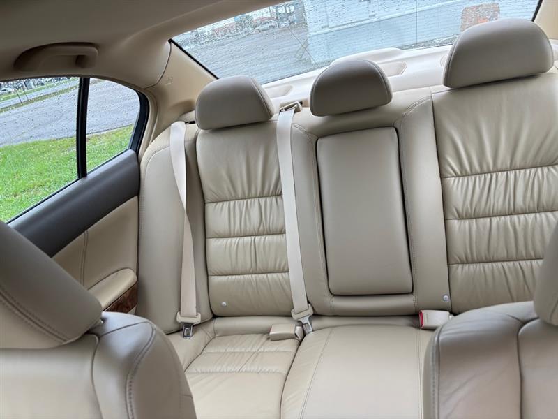 Honda Accord EX-L V-6 Sedan AT 2009