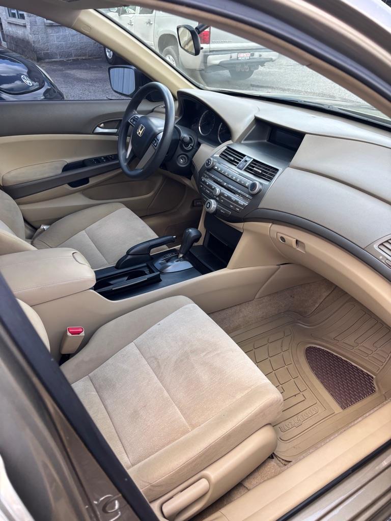 Honda Accord LX-P Sedan AT 2009