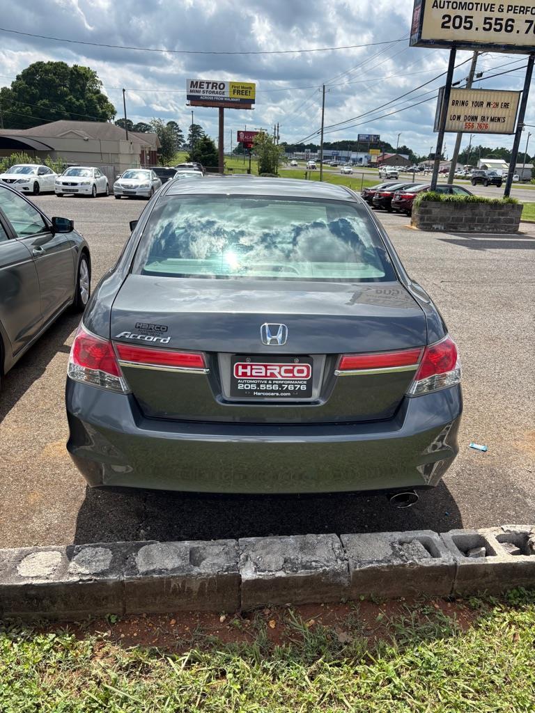 Honda Accord LX-P Sedan AT 2011