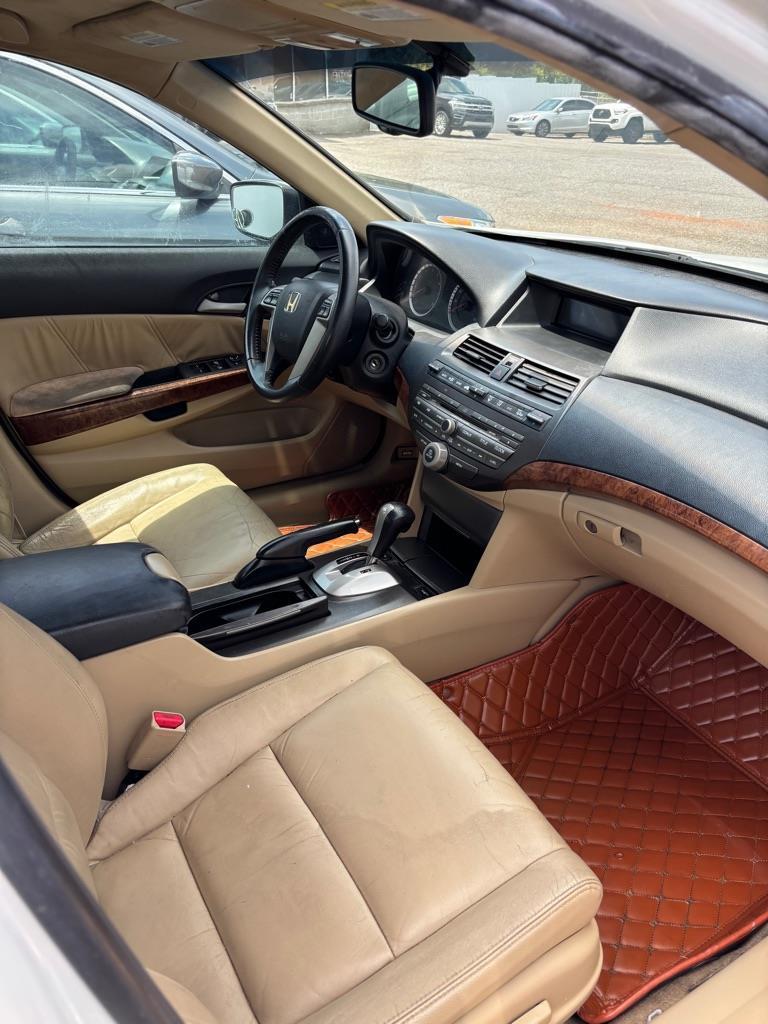 Honda Accord EX-L Sedan AT 2012