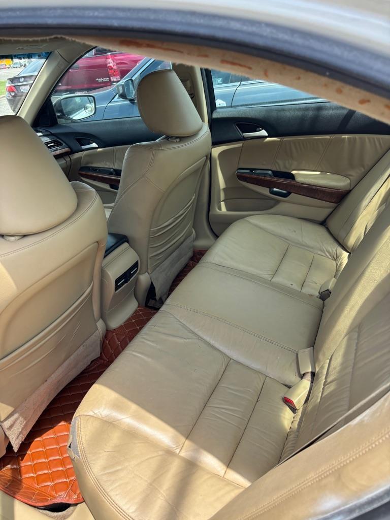 Honda Accord EX-L Sedan AT 2012