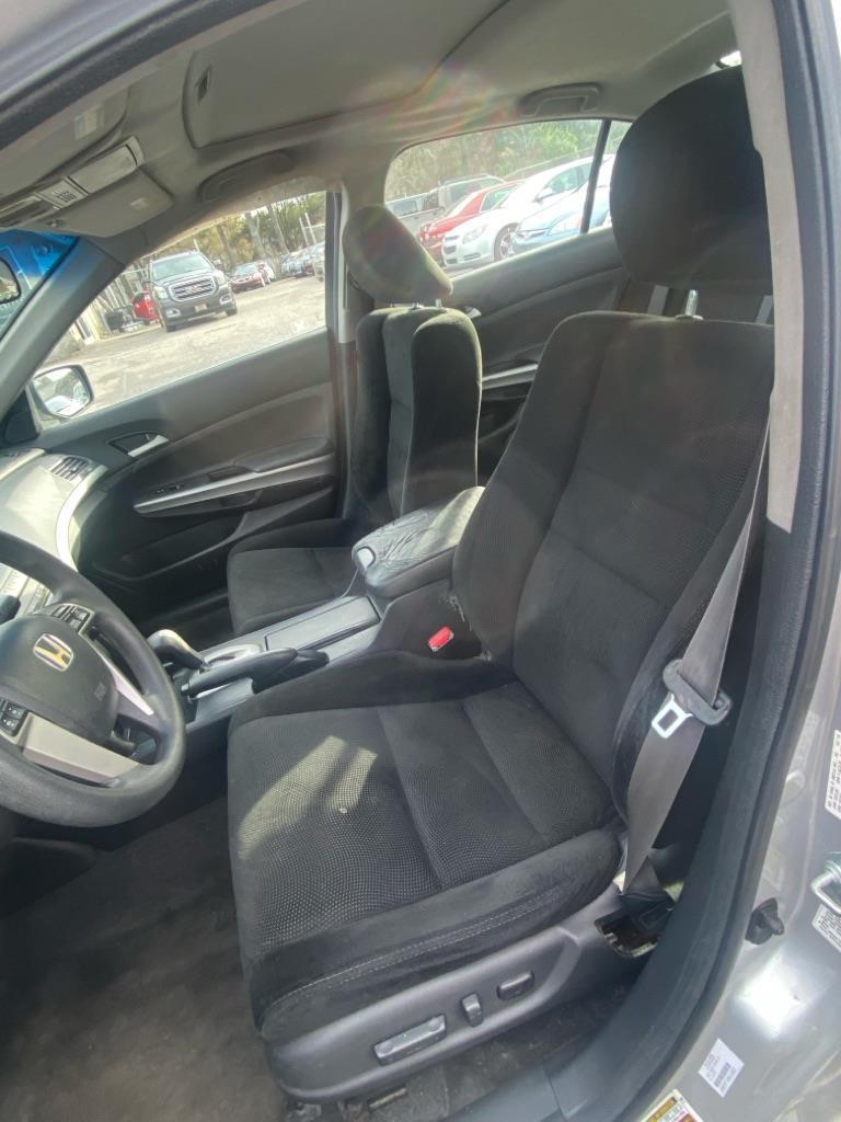 Honda Accord EX Sedan AT 2010