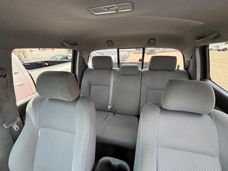 Toyota Tacoma PreRunner Double Cab V6 Automatic 2WD 2005
