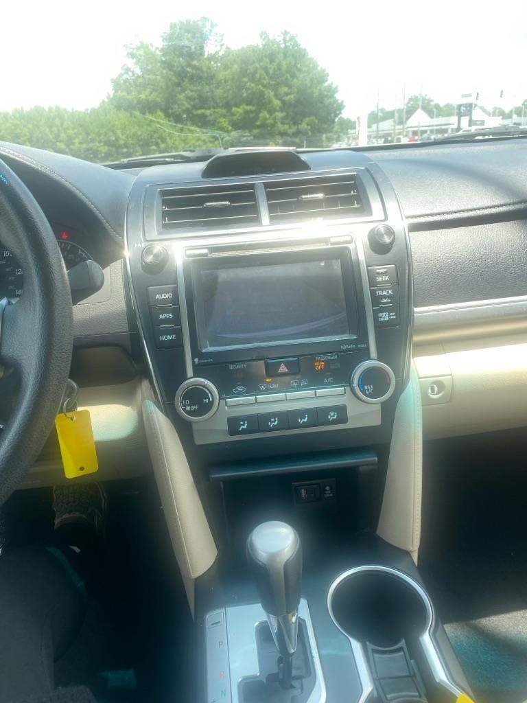 Toyota Camry L 2014