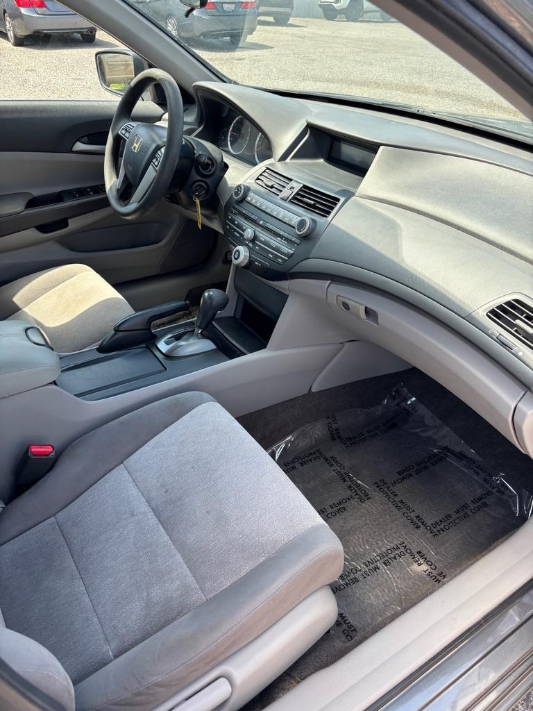 Honda Accord LX-P Sedan AT 2010
