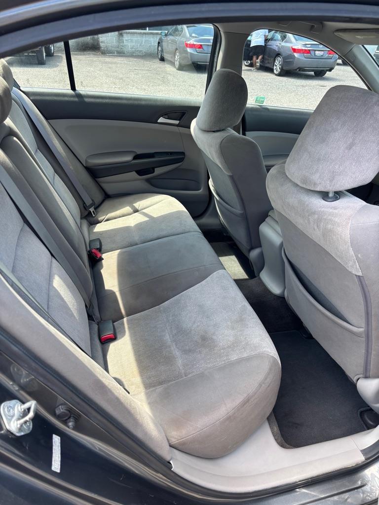 Honda Accord LX-P Sedan AT 2010