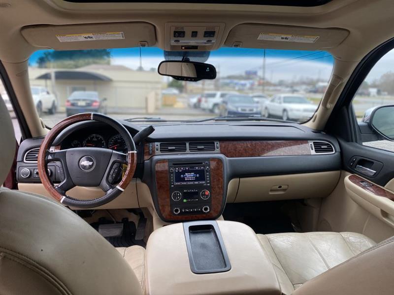 Chevrolet Suburban LS 1500 4WD 2008