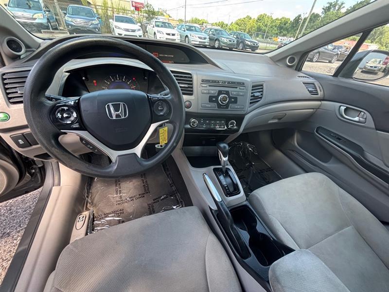 Honda Civic EX Sedan 5-Speed AT 2012