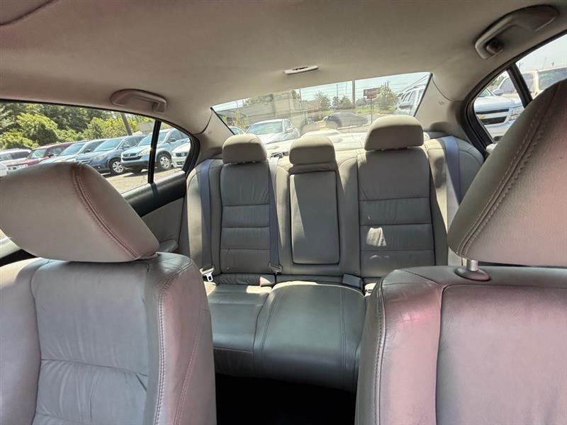 Honda Accord EX-L Sedan AT 2011