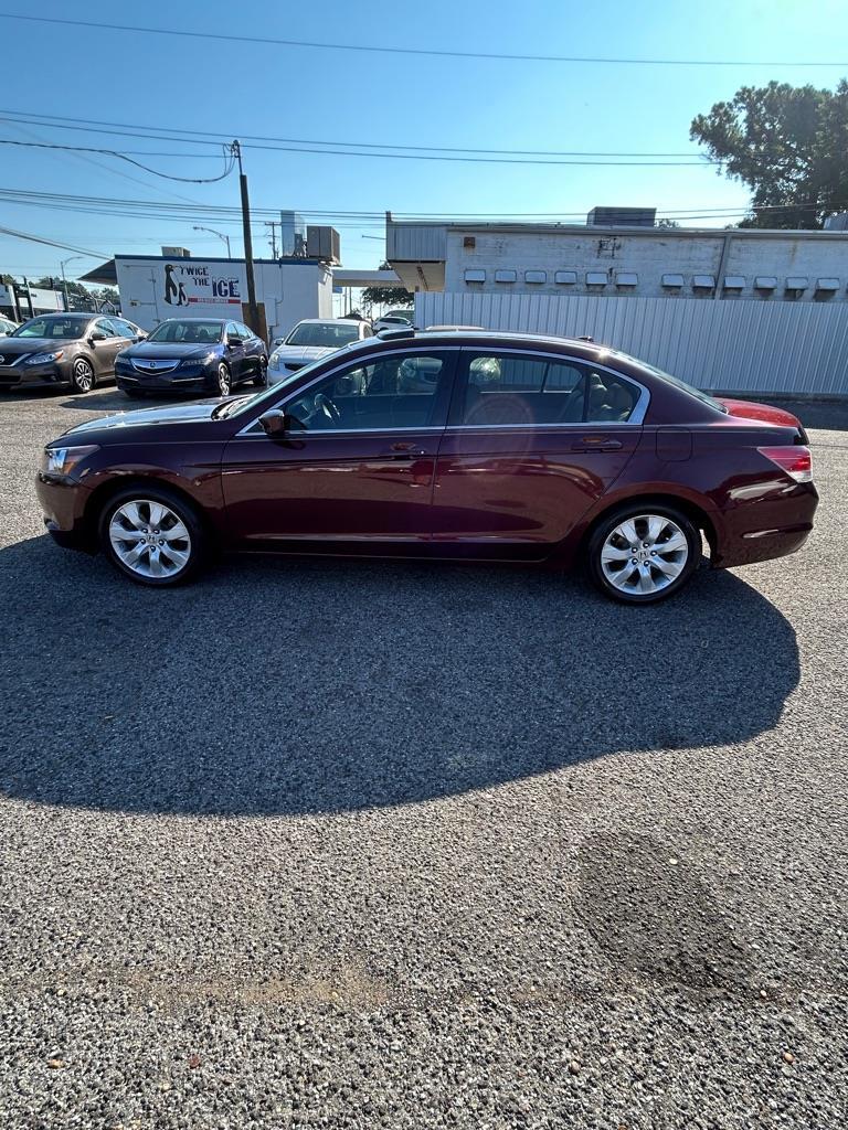 Honda Accord EX-L Sedan AT 2010