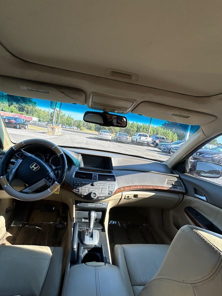 Honda Accord EX-L Sedan AT 2010