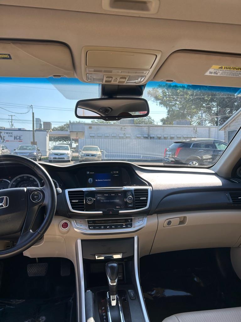 Honda Accord EX-L Sedan CVT 2015