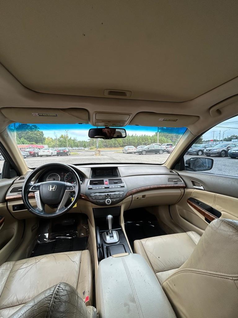 Honda Accord EX-L Sedan AT 2010