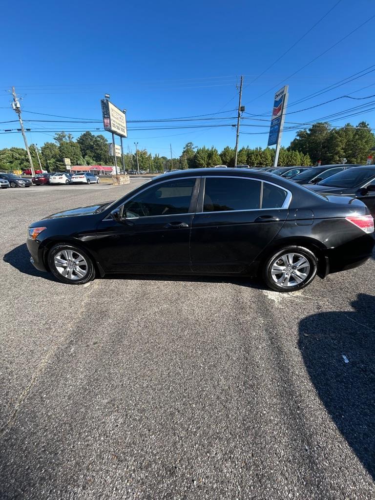 Honda Accord LX-P Sedan AT 2011