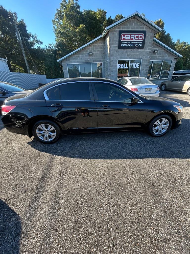 Honda Accord LX-P Sedan AT 2011