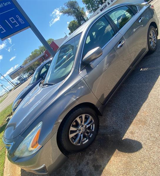 Nissan Altima 2.5 2015