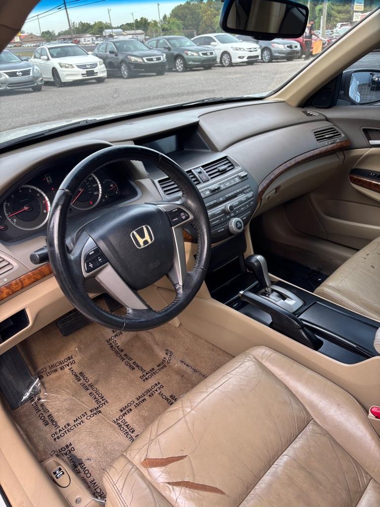 Honda Accord EX-L V-6 Sedan AT 2009