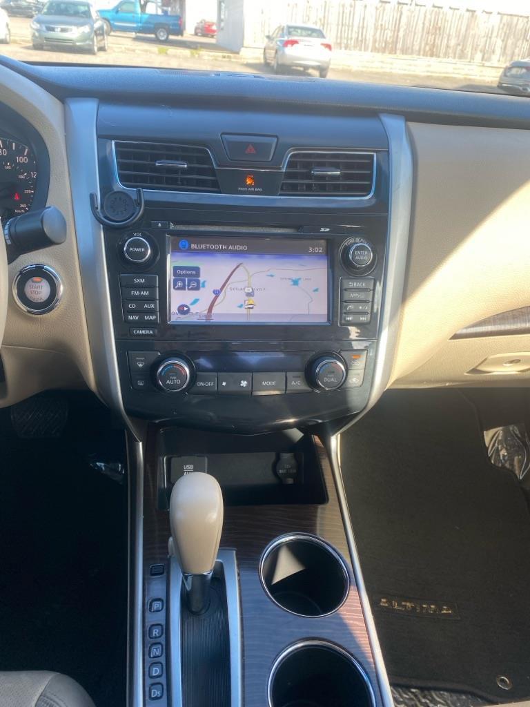 Nissan Altima 2.5 2015